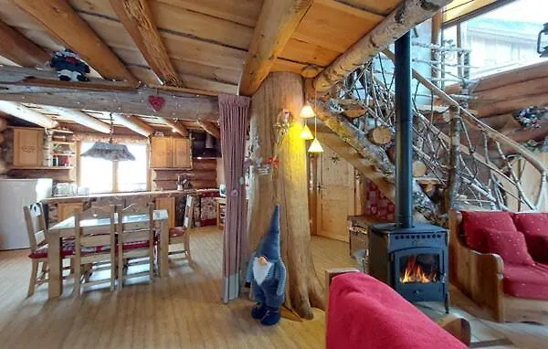 Mishka Chalet Tendon